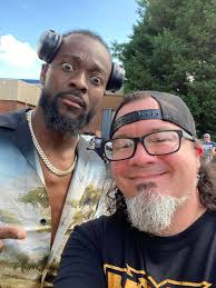 How do character appearances get through everyone in 10-15 minutes?