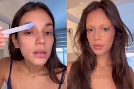 David Beckham faz nova tatoo