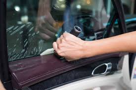 Cuma pastikan tinted dari kedai tu mengikut spesifikasi jpj lah. Mulai Januari 2018 Pemilik Kenderaan Mesti Ikut Standard Baru Untuk Tinted Kereta