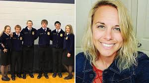 Mom Asks Noisy Teens in Hotel Room to Quiet Down