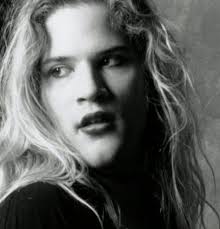 Why does Axl still hate Slash?