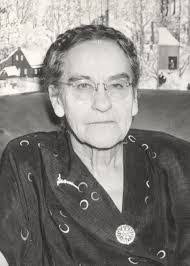 Mary Mcreynolds's Instagram, Twitter & Facebook