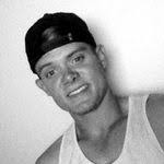 Thomas Shirer's Instagram, Twitter & Facebook