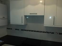 b&q kitchen installation in thamesmead