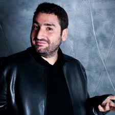 Inspiré de la bande dessinée du même nom de rené goscinny et albert uderzo, il est sorti en france le 30 janvier 2008 et vendu dans plus de 60 pays. Mouloud Achour Il Clique Seul Aux Commandes Gala