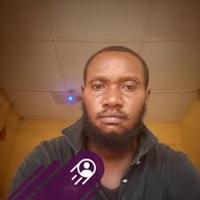 Modeling a captain's uniform effectively