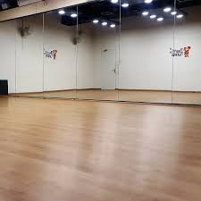 Mūsu studijas pedagogi palīdzēs to īstenot, iemācot bērniem ne tikai dejot, bet skaisti pasniegt sevi. Dance Classes At Newtown Zumba Twist N Turns Tnt