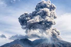 桜島の噴火をお知らせ!「@vl_sakurajima add メッセージ」 とリプライを投げることで発言を追加できます。 twilog statstで噴火回数のグラフが見れます。@ashphy が管理しています。. ç«ã®å³¶ã§æš®ã‚‰ã™ æ—¥æœ¬ä»•äº‹ç™¾è²¨