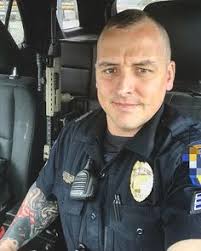 Many men who prefer very short haircuts every time they head to a salon want nothing different than a crew cut style. 680 State Police And Police Haircuts Ideas In 2021 State Police Police Men In Uniform