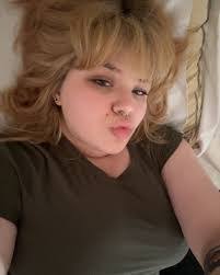 Tanisha Cameron's Instagram, Twitter & Facebook