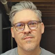 Amazon.com: Jonathan Auxier: books, biography, latest update