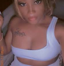 Kizel Layne Thomas (@kizel.layne) • Facebook