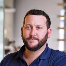 Daniel Hutcherson (@hellohutch)