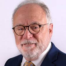 Great leaders do not deserve to lead but to serve.” Service with a smile (&  lots of laughs) from this crew, always. 😁 Avi Satt Daniel Norman Tzvi  Barax