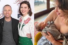 Mary elizabeth winstead with ewan mcgregor on 11 may, 2017 in north hollywood, californiacredit: Obzu1qvicnroxm