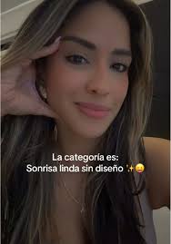 Sonrisa linda sin diseño: ¡Agradecimiento a Lorena!