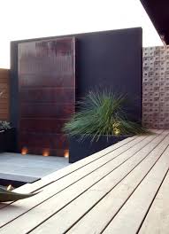 A Meditative Landscape Design Created For Harsh Coastal Conditions Landscape Design Modern Landscaping Water Walls