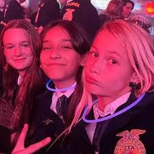 Brianna Blake's Instagram, Twitter & Facebook