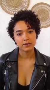 Sydney Kuhn's Instagram, Twitter & Facebook