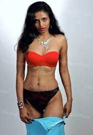 Risque Print Indian Model Pretty Woman Big Boobs Hot Fierce F725 | eBay