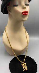 Vintage Les Bernard Gold Plated Chain & Letter N Initial Pendant Necklace  YY34