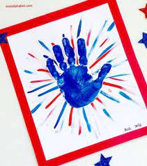 All you need is a paper plate, some red and black paint, a black sharpie, scissors, glue, and an egg carton. 7 Patriotic Kids Crafts For Memorial Day