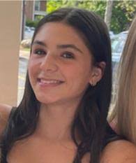 Amelia Mcdowell's Instagram, Twitter & Facebook