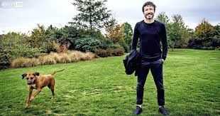 He has ranked on the list of those famous people who were born on april 22, 1977.he is one of the richest football player who was born in dutch.he also has a position among the list of most popular football player. Mark Van Bommel Quickly Hopes For New Club Bundesliga Suits Me Cceit News