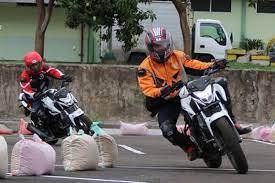 We did not find results for: 2 Kesalahan Yang Sering Dilakukan Pengendara Motor Kopling Halaman All Kompas Com