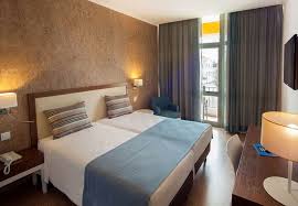 Esperamos ter ajudado a esclarecer todas as novidades das nossas marcas e tudo aquilo que pode encontrar na nova marca porsi. Hotel Vila Park Ab 85 1 0 0 Bewertungen Fotos Preisvergleich Vila Nova De Santo Andre Portugal Tripadvisor