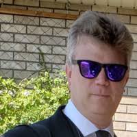 Karen Cussins's Instagram, Twitter & Facebook