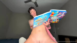 Too Twisted Taboo – Bed Time Stories With Mommy at Nuvid