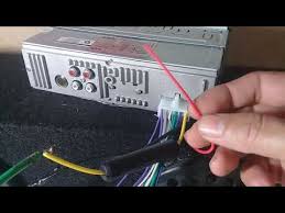 Sedia untuk mengeluarkan plug lama. Pasang Radio Kereta Lagu Mp3 Mp3 Dragon