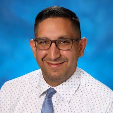 October is #NationalPrincipalsMonth and we are celebrating all month long!  Principal Armando Castrellon and Assistant Principal Alisha Miller are the  admin team who keep things running smoothly at Captain Gray STEM Elementary.