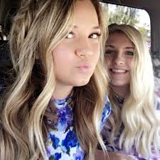 Rachel Holt (@raeroe4)