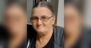 Brittany Seals's Instagram, Twitter & Facebook