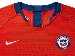 La selección chilena enfrentará a bolivia por copa américa sin el sponsor oficial en su camiseta según se mostró en la cuenta oficial de la roja, el símbolo de la empresa estadounidense estará. Inspirada En El Condor Asi Es La Camiseta De La Roja Femenina Para El Mundial De Francia