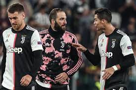 Gonzalo higuain vs karim benzema total career rivalry compared. I Was The Guy Who Best Understood Both Of Them Higuain On Ronaldo And Messi Juvefc Com