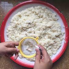 Tapai (also tapay or tape), is a traditional fermented preparation of rice or other starchy foods, and is found throughout much of southeast asia, especially in austronesian cultures, and parts of east asia. Resipi Rahsia Cara Membuat Tapai Pulut Sendiri