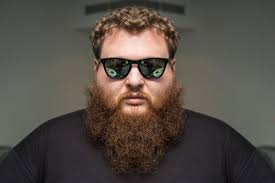 A siren rang out to indicate that the wave was. Action Bronson Ich Hab Mir Ein Paar Echte Magier Zauberer Und Computer Genies Besorgt Interview