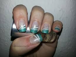 Nageldesign Turkis French Mit Weisser Verzierung Und Silber Glitzer Nageldesign Turkis Nageldesign Nagel Muster