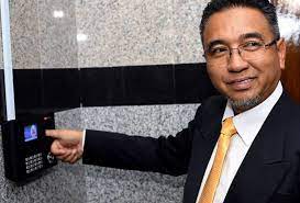 Perbadanan ketua menteri melaka aras bawah,jalan konvensyen, menara mitc,hang tuah jaya, 75450 melaka, malaysia. Pejabat Ketua Menteri Melaka Dino Syukl