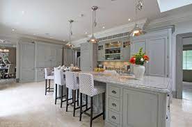 Welcoming Easy Friendship Yes By Alexander James Interiors White Waltham Maidenhead Berks Gb Sl6 3jp 94 Pho Traditional Kitchen London Kitchen Kitchen