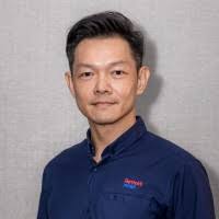 100+ "Eric Liew" profiles