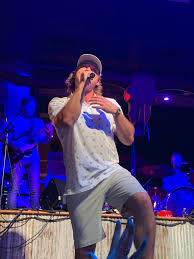 Morgan cole wallen (born may 13, 1993) is an american country music singer and songwriter. Morgan Wallen Surprises Crowd At Kid Rock S Nashville Honky Tonk