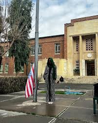 X-এ Behnam2k 🍝: حضور whitney wright پورن استار آمریکایی در سفارت سابق  آمریکا در تهران t.coWVES41ybuc  X