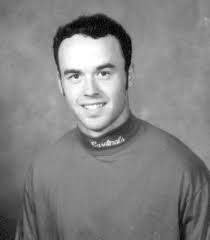 Cards to recognize 3 former hockey standouts