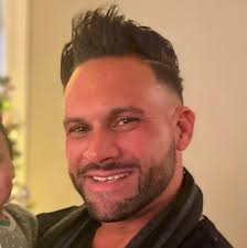 Search Joshua Wiggins Obituaries and Funeral Services