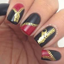 Instagram Photo By Chorubim Cho Via Iconosquare Black Gold Nails Glamorous Nails Corset Nails