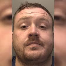 Dads' true identities exposed after they bought mobile phone top-ups